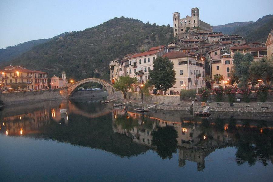 La Casa Di Elda Apartamento Dolceacqua Exterior foto